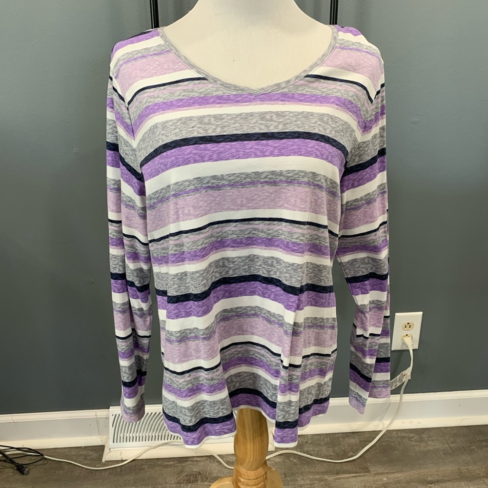 Long sleeve striped shirt